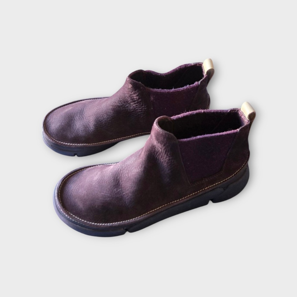 Original Clarks Tri-Poppy Suede Boots  Aubergine Size UK 6.5